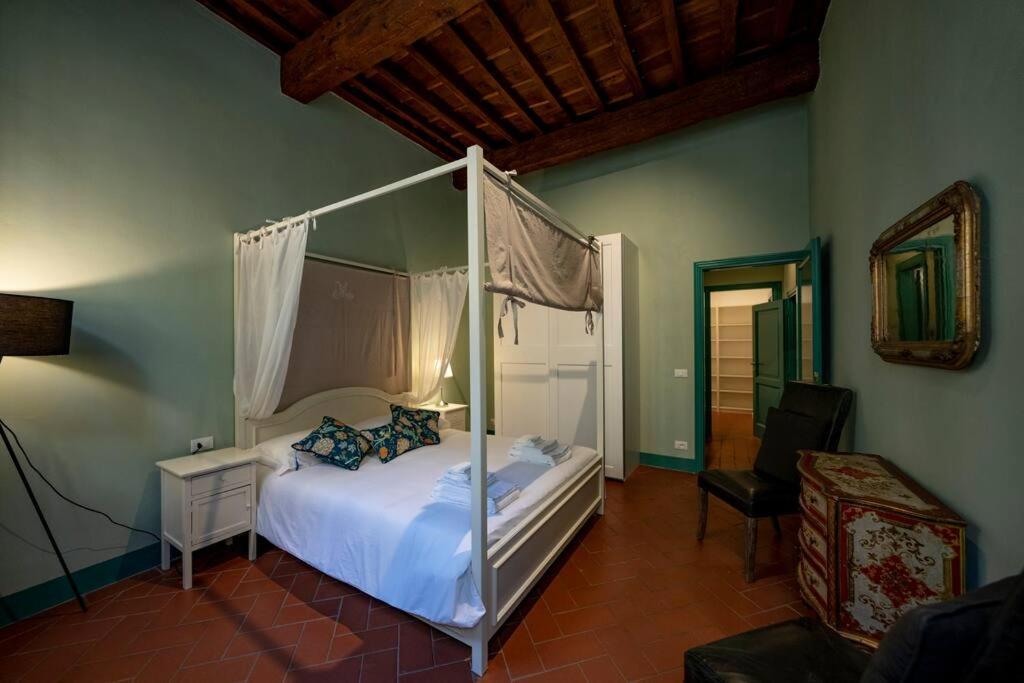Apartamento Raffinato Trilocale San Frediano Florencia Exterior foto