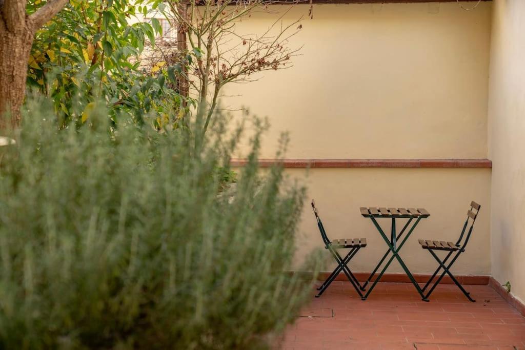 Apartamento Raffinato Trilocale San Frediano Florencia Exterior foto