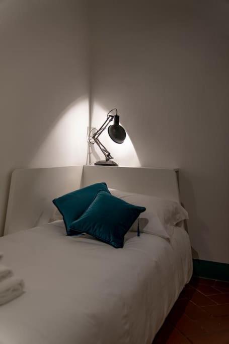 Apartamento Raffinato Trilocale San Frediano Florencia Exterior foto